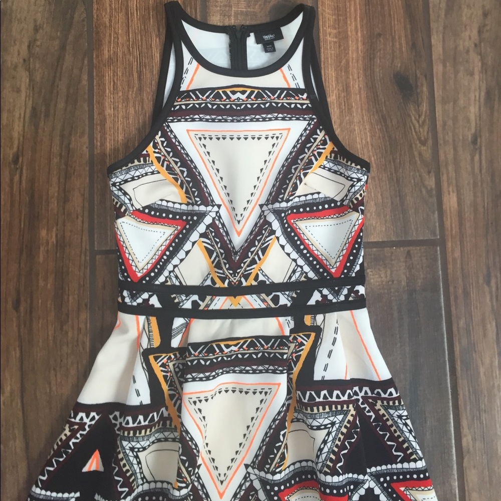 🔥🍂DRESS 🍂🔥 - Picture 2 of 4