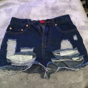 Distressed Highwaisted Dark Wash Jean Shorts