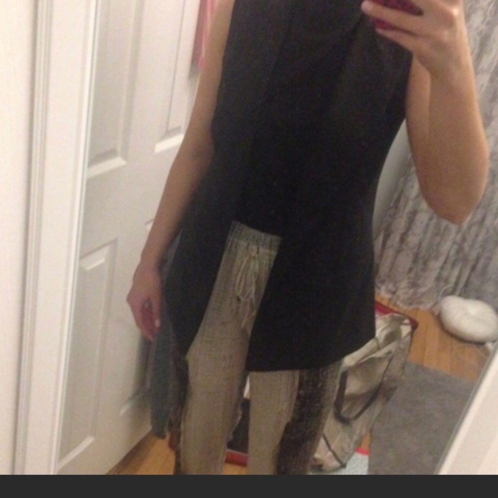T Tarahi Printed Jogger