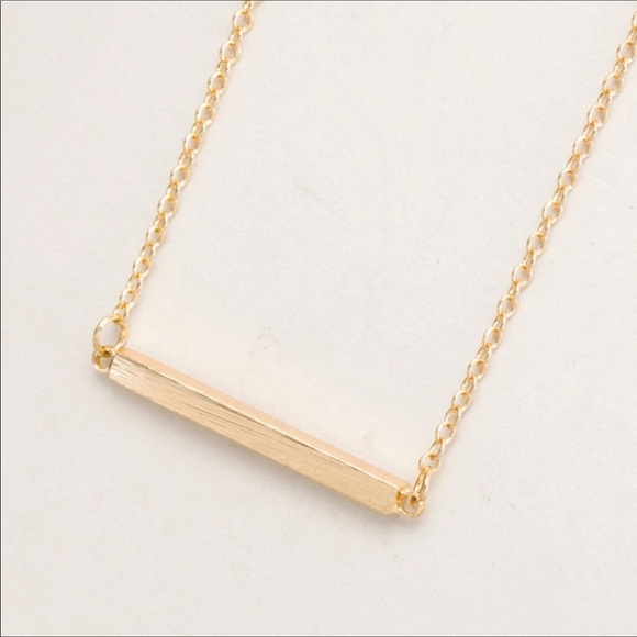 Bar on Chain Trend NWT Necklace in Gold or Silver - Picture 5 of 8