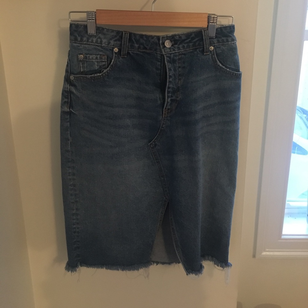 Distressed midi denim pencil skirt