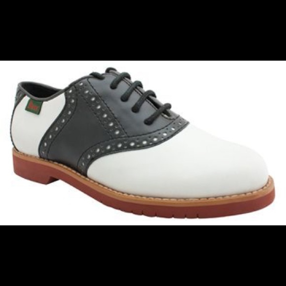 Pin up saddles shoes by bass