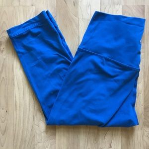 Lululemon Align crop size 6