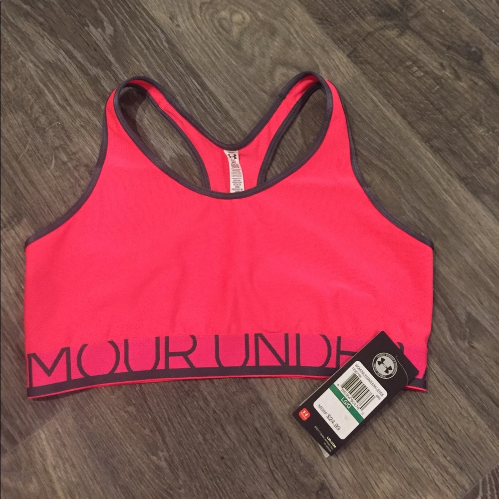 NWT Under Armour sports bra large