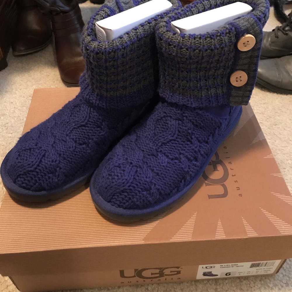 Knitted purple uggs