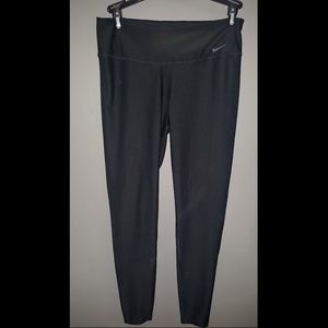 Nike drifit leggings