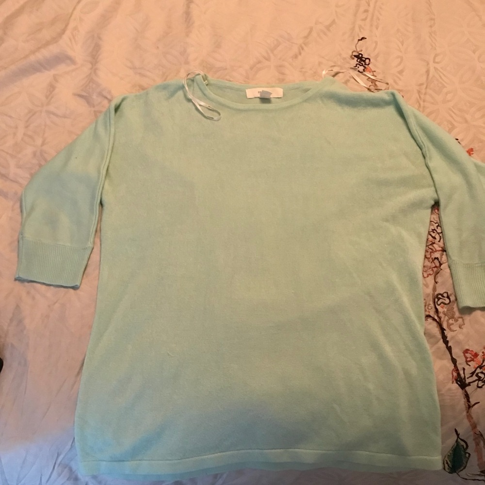 Light weight half sleeve sweater