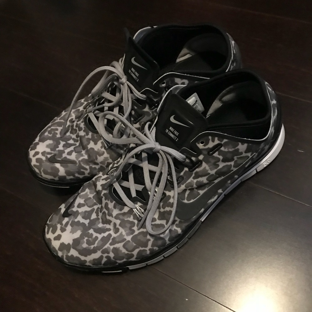 Leopard Nike’s