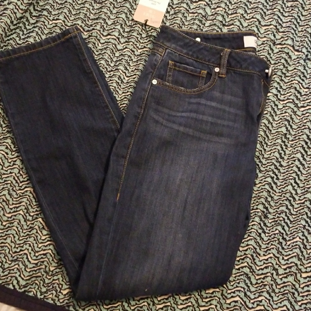 Cabi jeans NWT The Straight Austin Wash