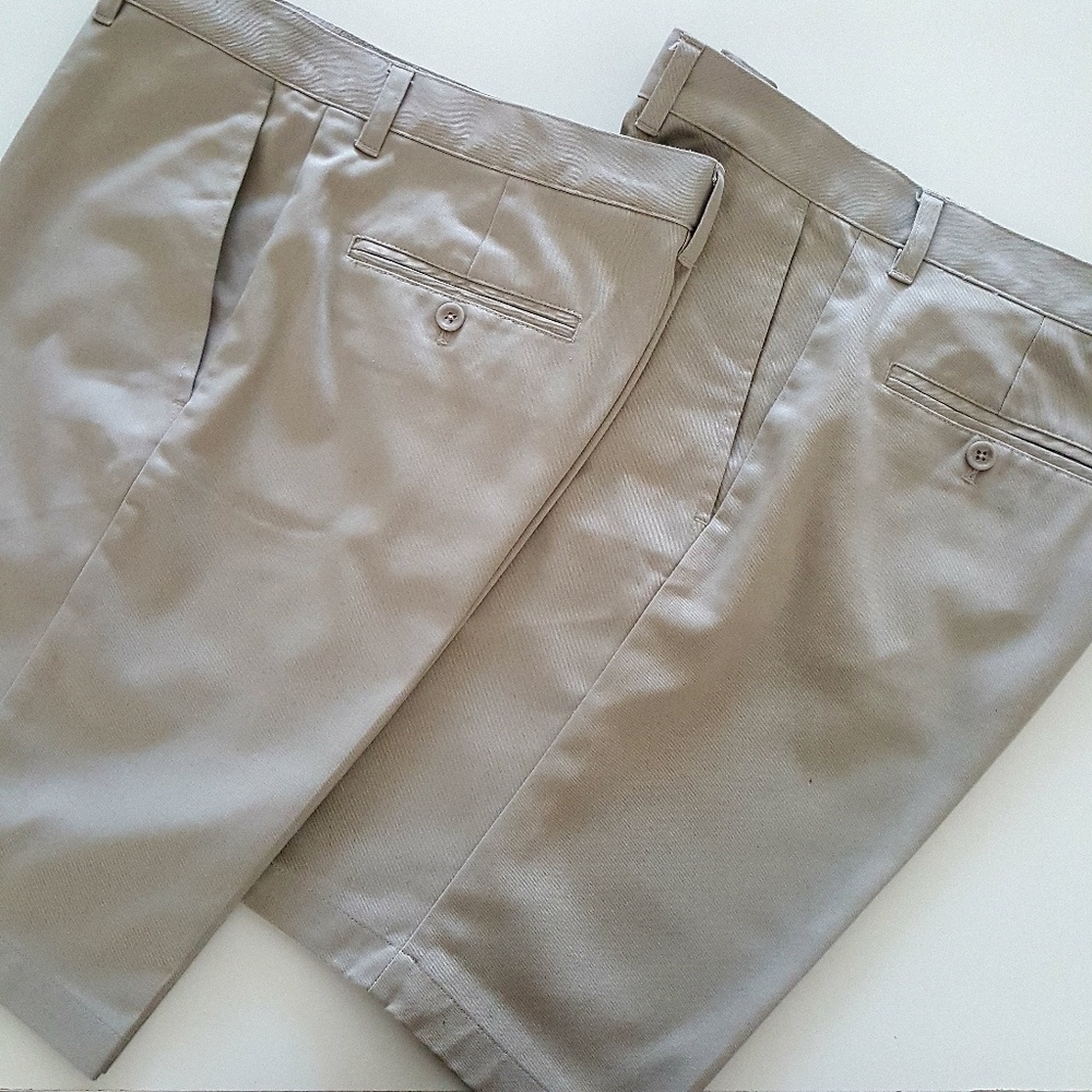 Men's Cintas Khaki Shorts