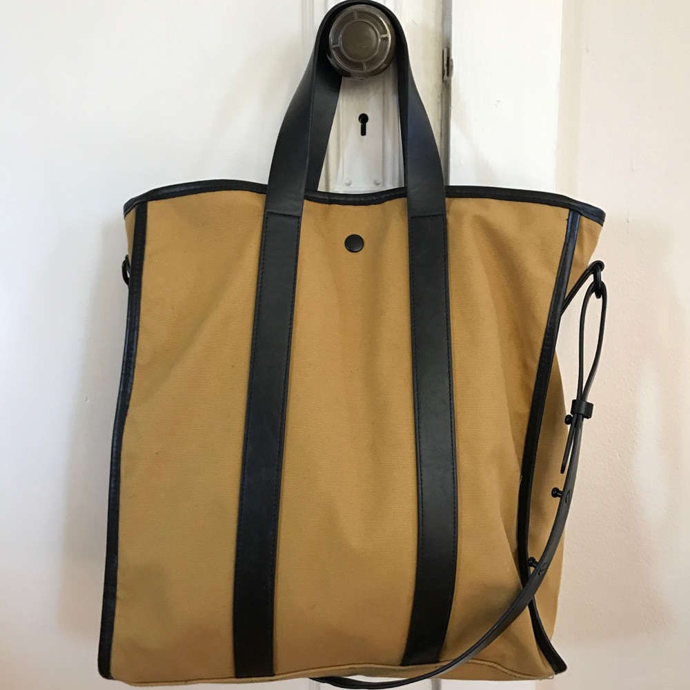 Gap Cross-body bag