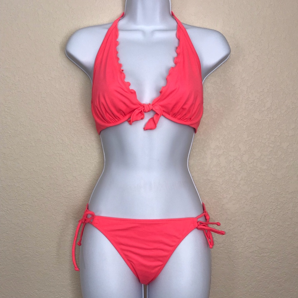 Victoria’s Secret Bikini Set in Blazing Coral