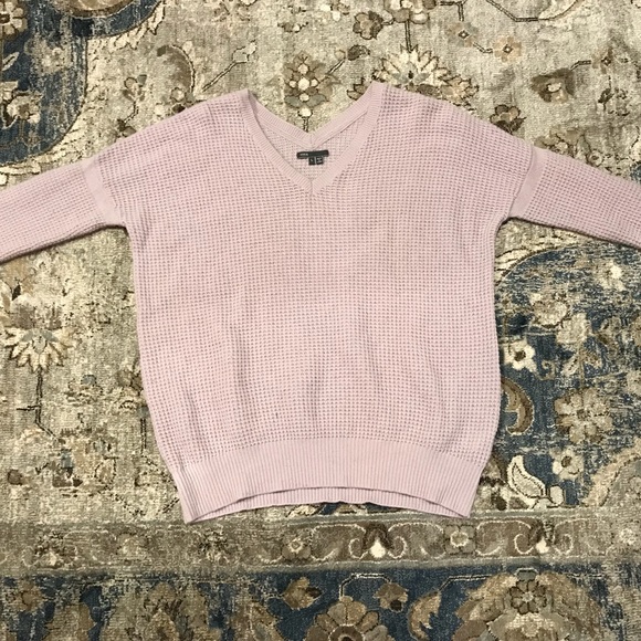 Light lilac Vince V-neck sweater - Picture 2 of 2