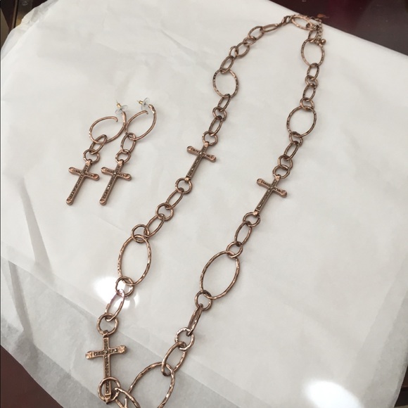 Rose Gold Cross Necklace & Earrings - Picture 5 of 6