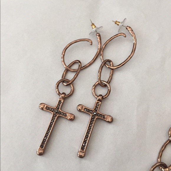 Rose Gold Cross Necklace & Earrings - Picture 6 of 6