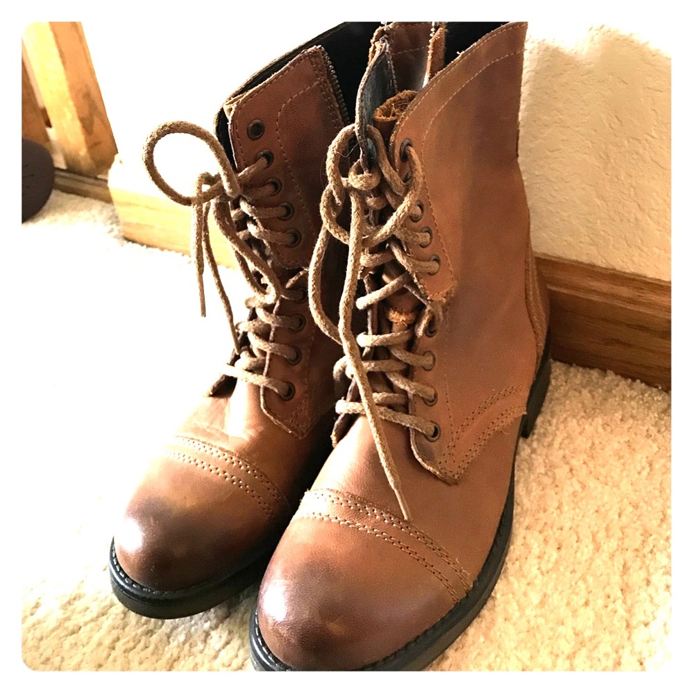 Steve Madden boots