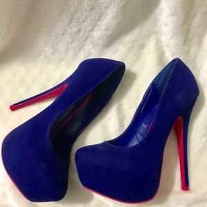 Royal Blue Pumps by Shiekh