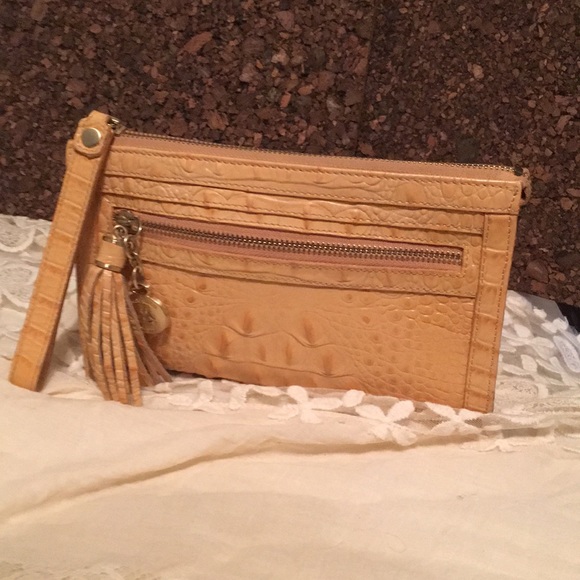 Brahmin Handbags - Brahmin wristlet