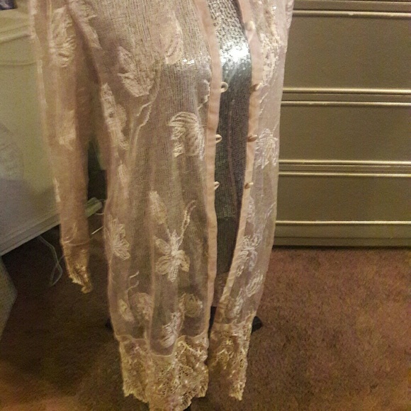 A SUE WONG PIECE can be worn so many ways! - Picture 2 of 3