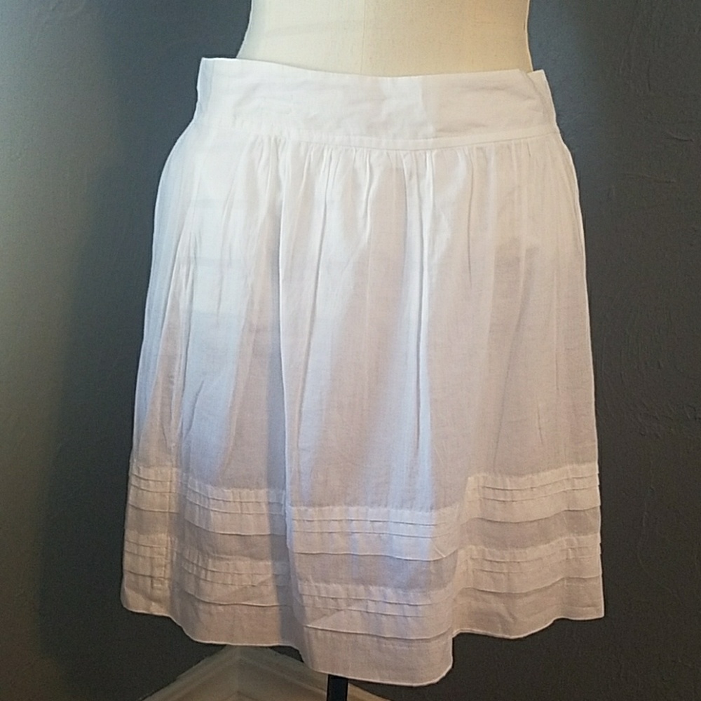 White LOFT skirt