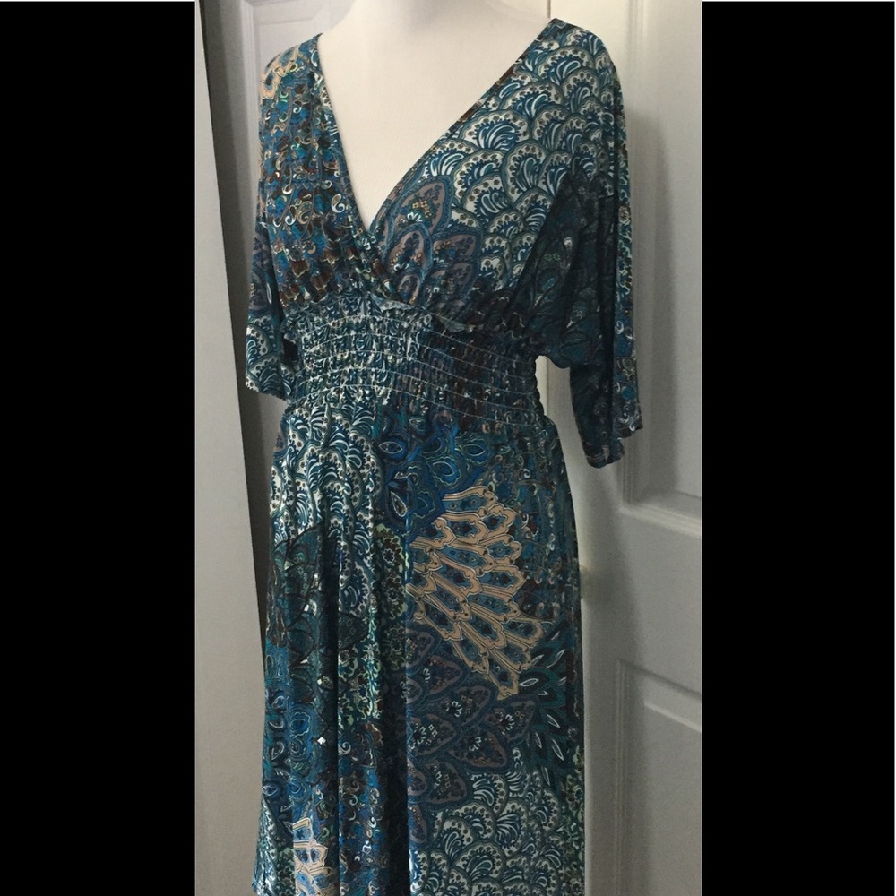 5th & Love V-neck Dress