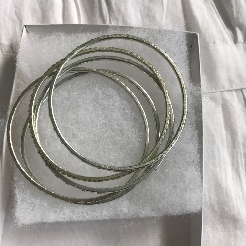 5 bracelets green/sparkle/gold