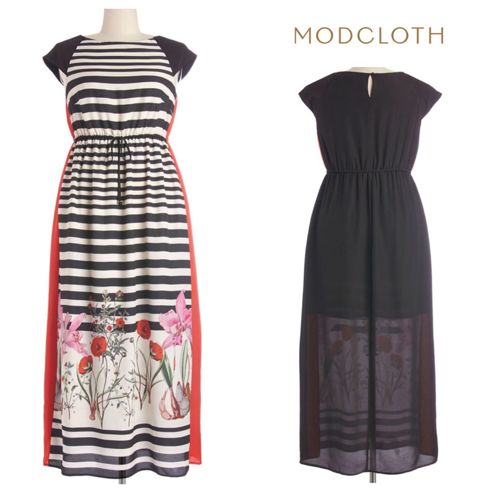 Poetic Lines Dress