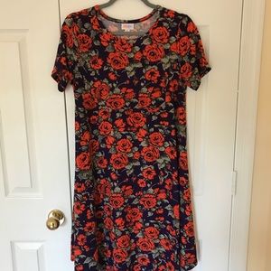 NWOT LEGGINGS MATERIAL 😱 XS Carly