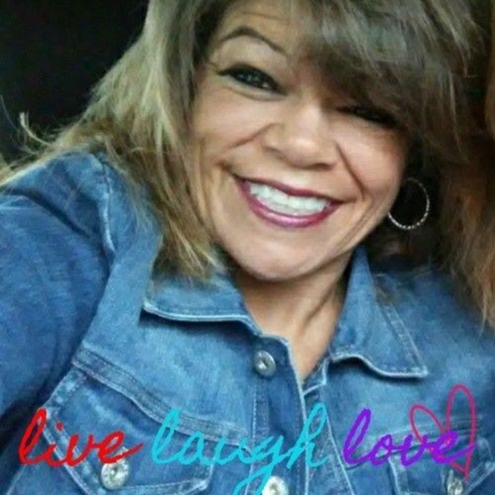 Meet your Posher, Sheila