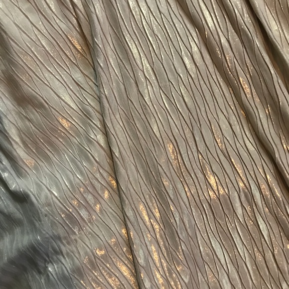 NWT Alice + Olivia Mindee Beige Faux Suede Dress - Picture 3 of 6