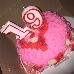 Meet your Posher, Regina