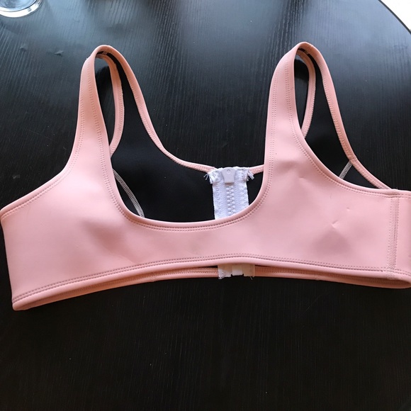 Too big - Picture 2 of 2