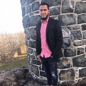 Meet your Posher, Elvin