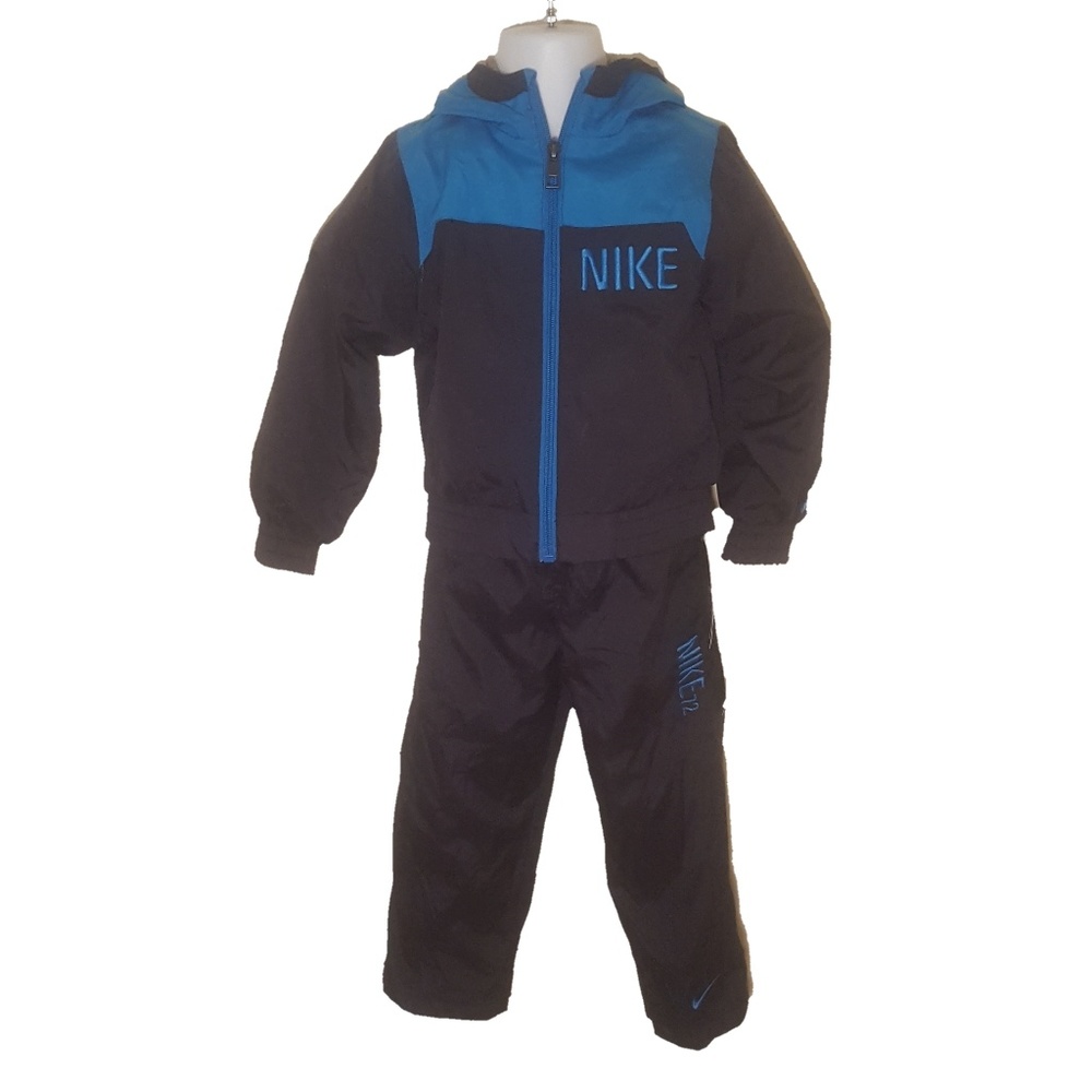 Nike Windbreaker.