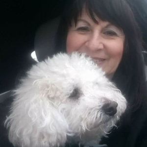 Meet your Posher, Debi