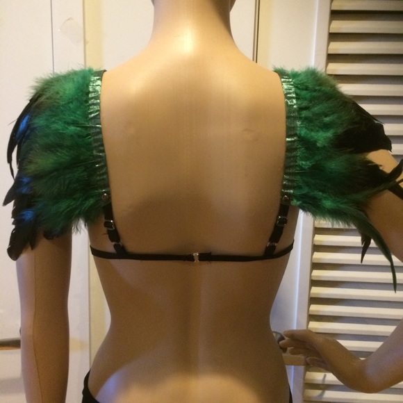 🌺 3PC GREEN FEATHER BRA COVER SHOULDER HARNESS SLEEVE WARRIOR COSTUME FESTIVAL - Picture 5 of 8