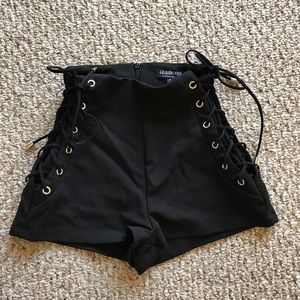 Lace Up Shorts (XS)