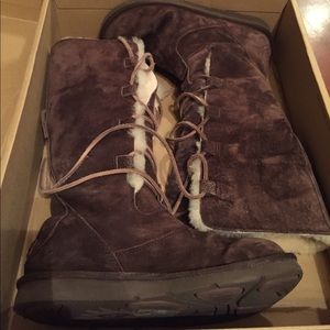 Ugg lace boots