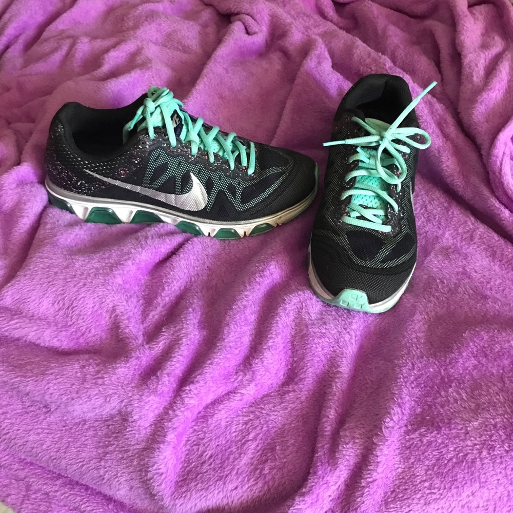 Women's Nike air Max