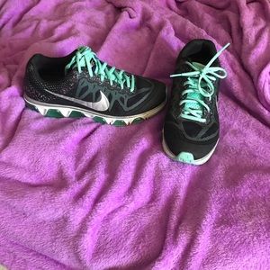 Women's Nike air Max