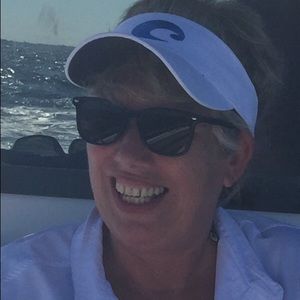 Meet your Posher, Denise