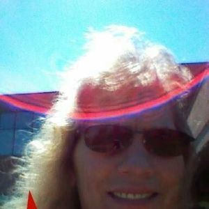 Meet your Posher, Melinda