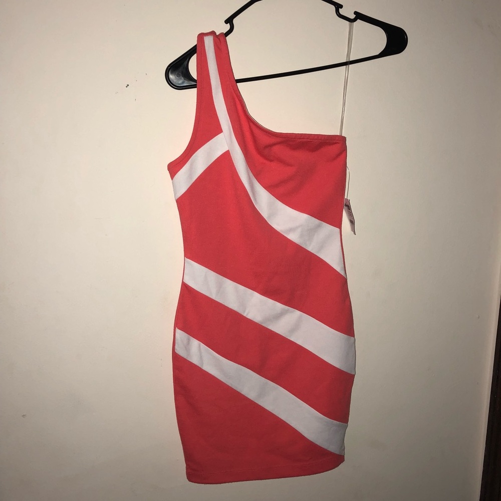 NWT Sexy peach bodycon dress