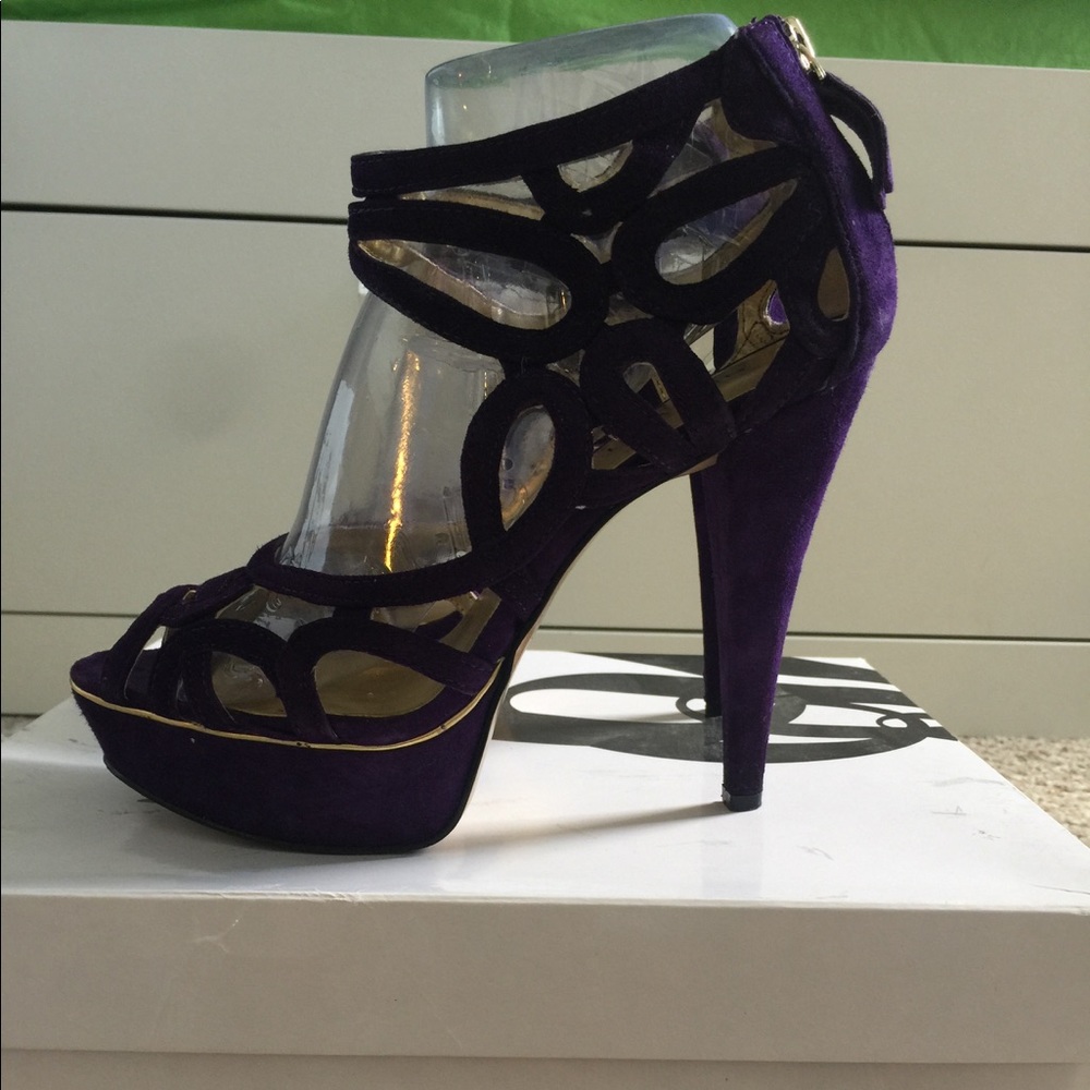 Nine West purple suede heels