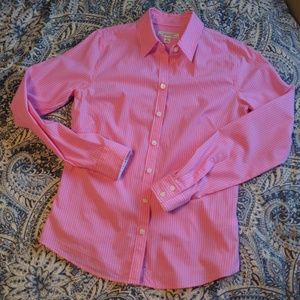 Banana Republic Wrinkle Free Pinstripe Buttonup