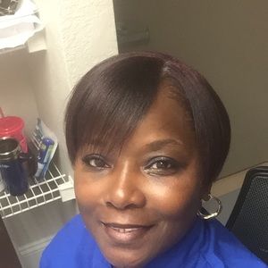 Meet your Posher, Latoya