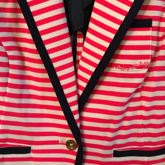 Lilly Blazer - Picture 4 of 4