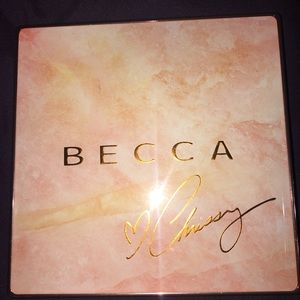 Becca Chrissy Teigen Glow Face Palette