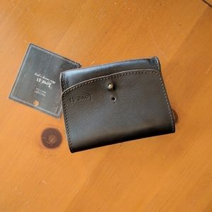 Love 41 Small Clutch Wallet - Dark Coffee