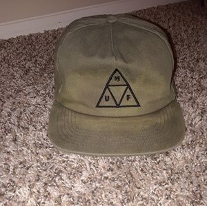 Green huf triangle hat